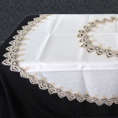 Picture of 8139F2 Round Tablecloth